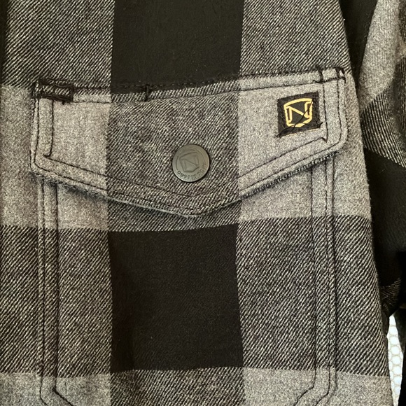 Men’s Noble outfitters hoodie - Picture 3 of 10